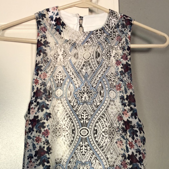 Speechless high neck flowy dress. - Picture 2 of 3